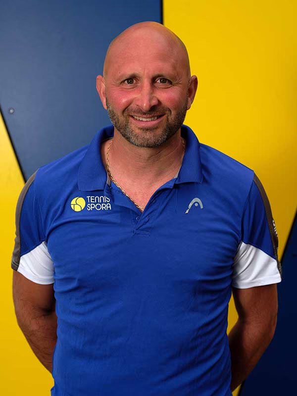 Portrait de De Fays Frederic, entraîneur de Tennis Spora
